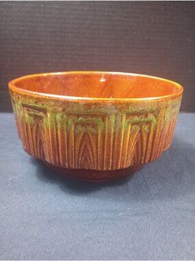 Vintage Haegar Marked HAEGAR 157 USA Planter, flower pot Brown and Green Drip Gl